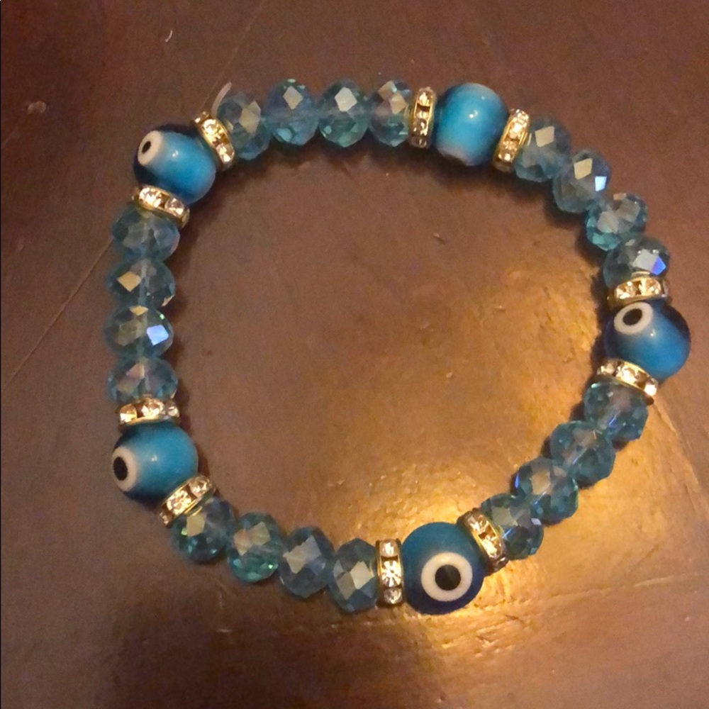 evil eye bracelet in blue